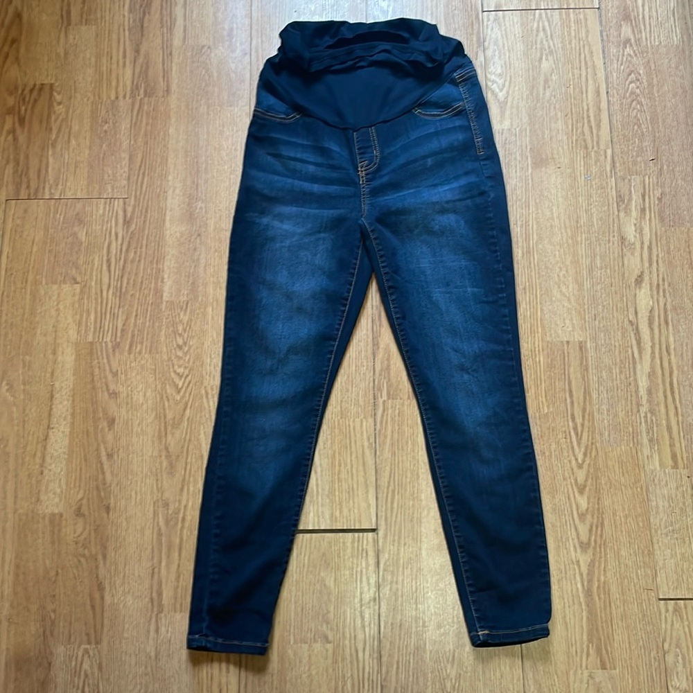 C Pink Maternity Jeans Size Medium